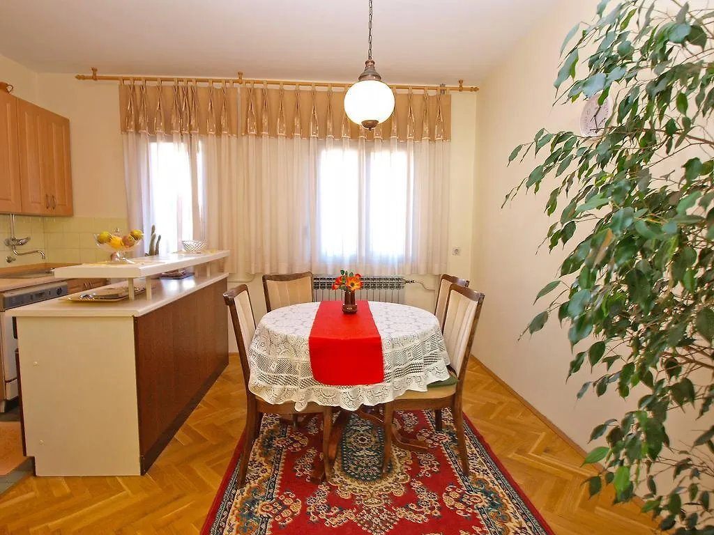Apartment Josip 933 Fazana 0*,  Croatia