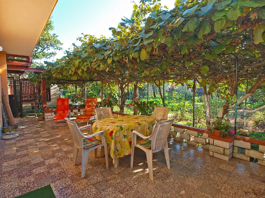 Apartment Josip 933 Fazana